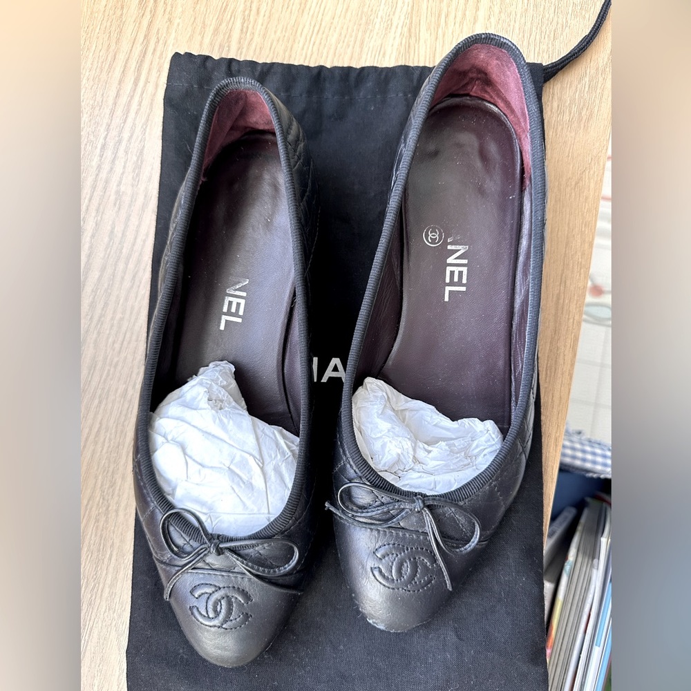 Authentic Chanel Classic Ballet Flats Black Sz: 37.5